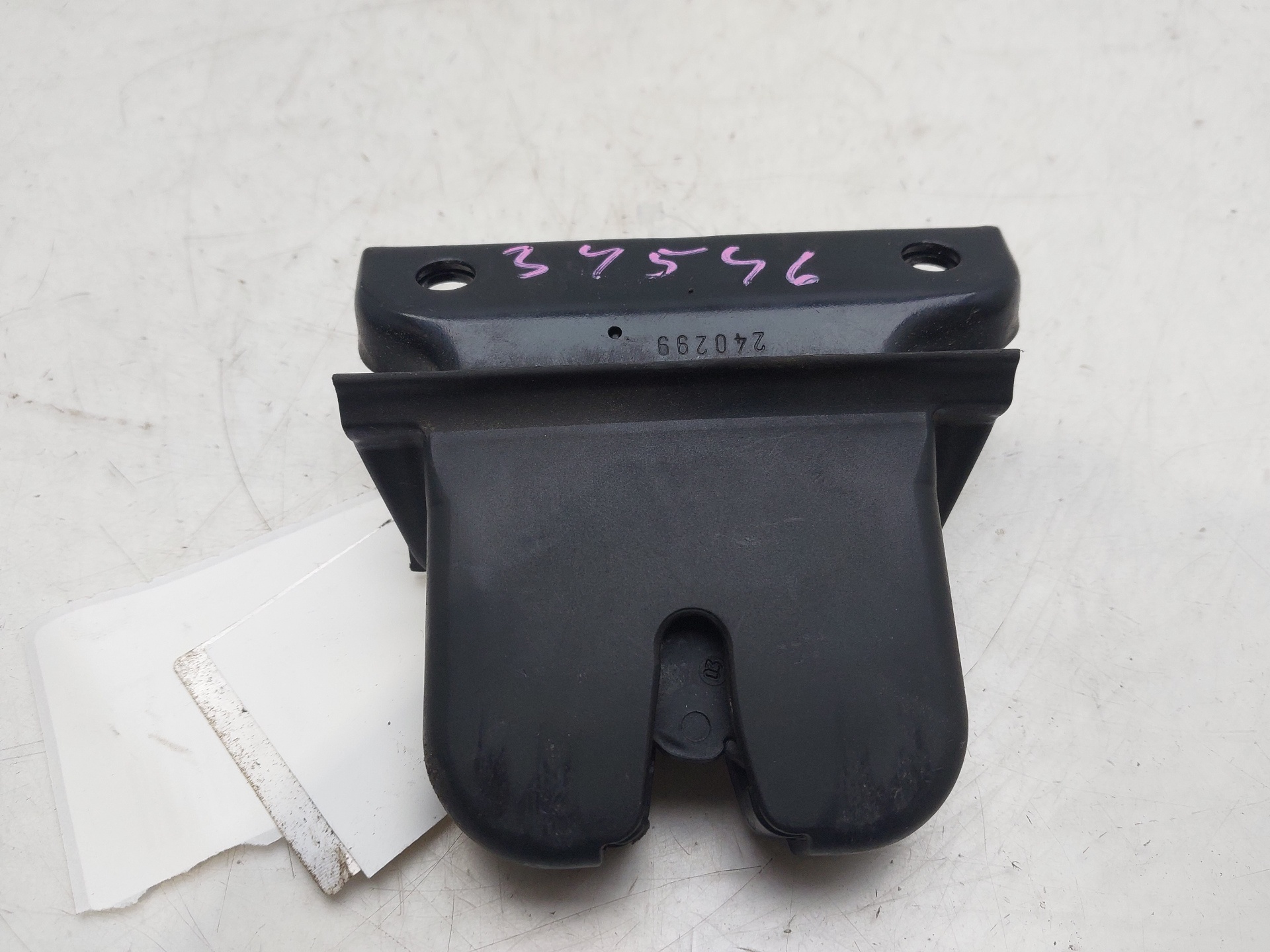 AUDI A3 8L (1996-2003) Tailgate Boot Lock 8L0827505E 25422026