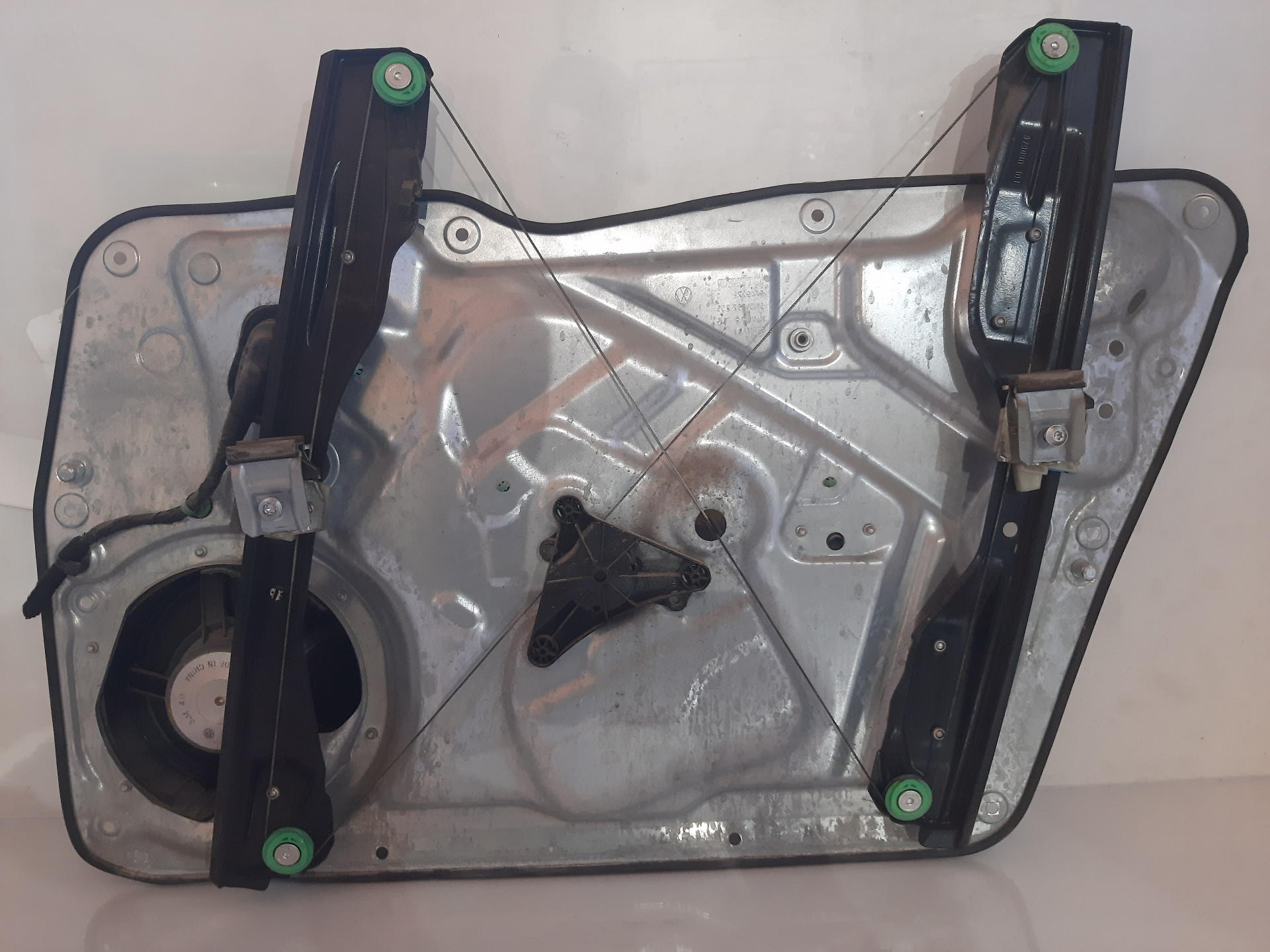 VOLKSWAGEN Tiguan 1 generation (2007-2017) Front Left Door Window Regulator 5N1837729G, 5PUERTAS 21364806