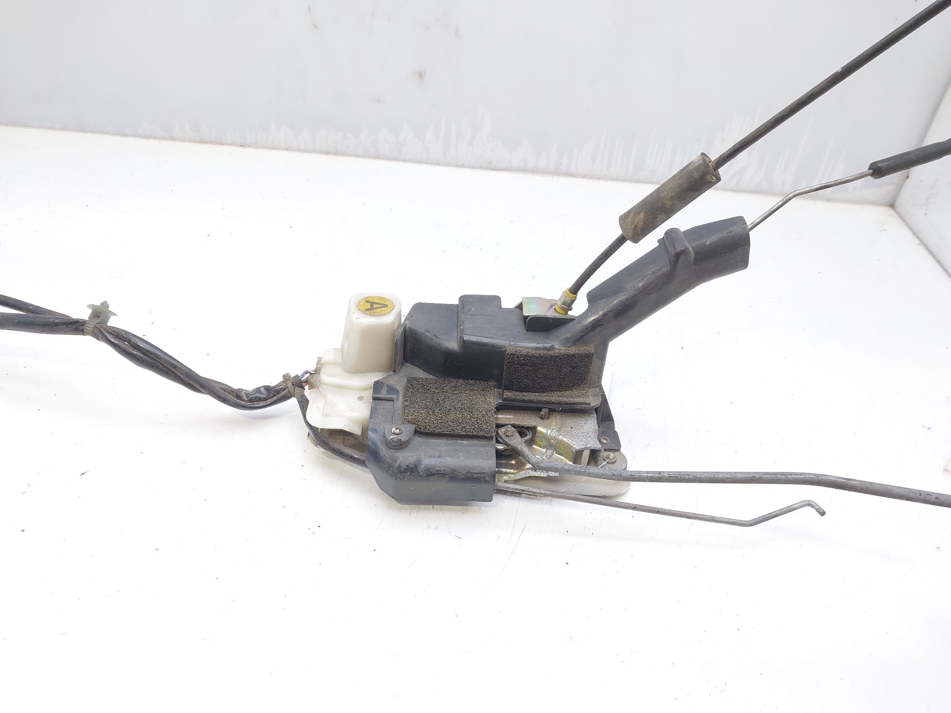 HONDA Legend Front Left Door Lock 72150SZ3003 23012566