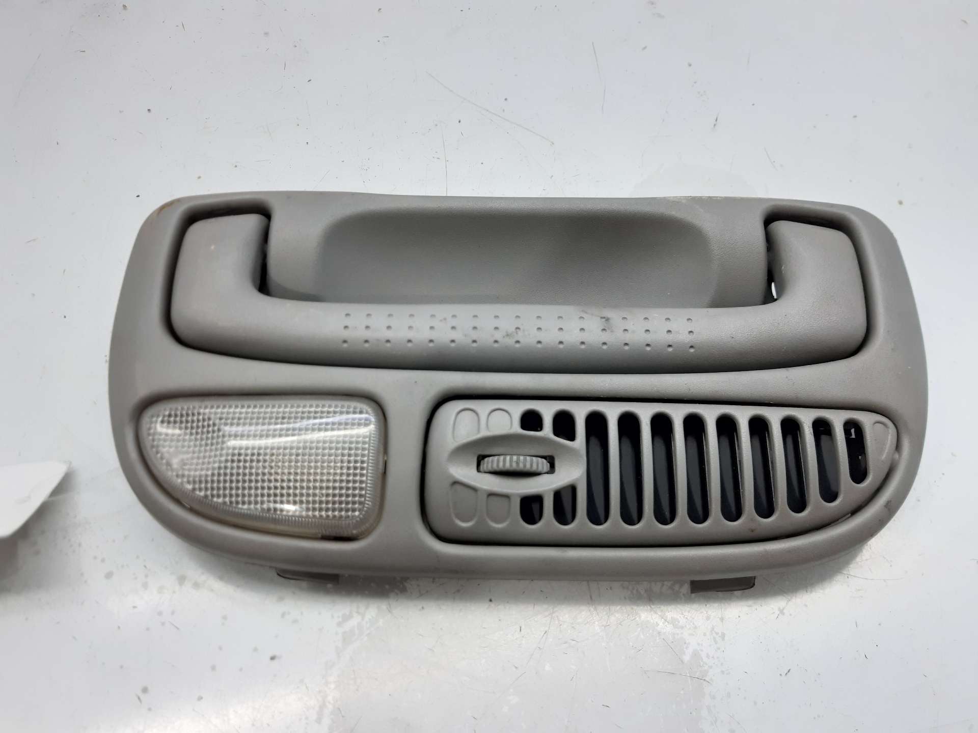 KIA Carnival UP/GQ (1999-2006) Другая деталь 0K55251320 18688377