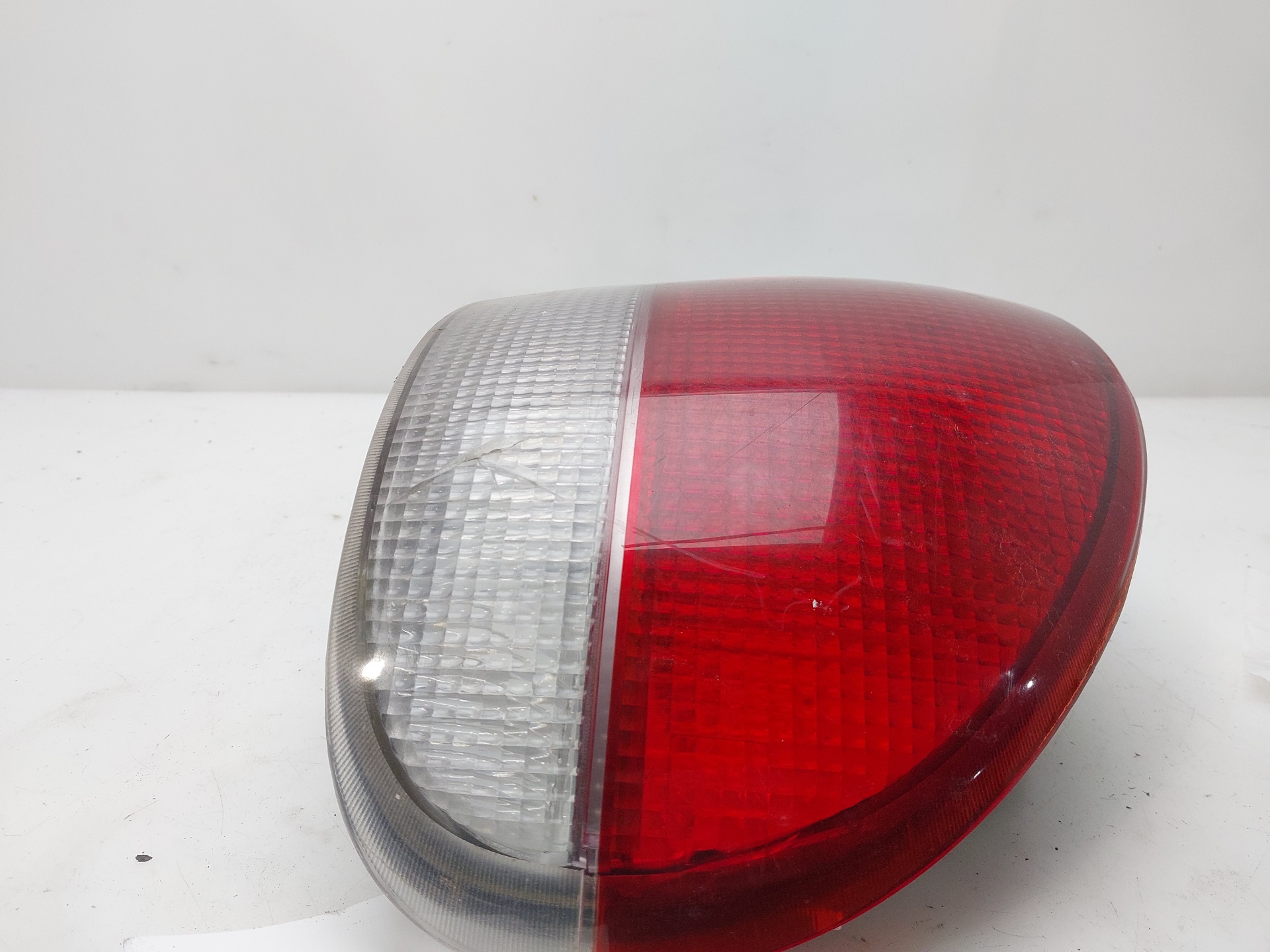 HYUNDAI Accent X3 (1994-2000) Rear Right Taillight Lamp 9240222520 24761496