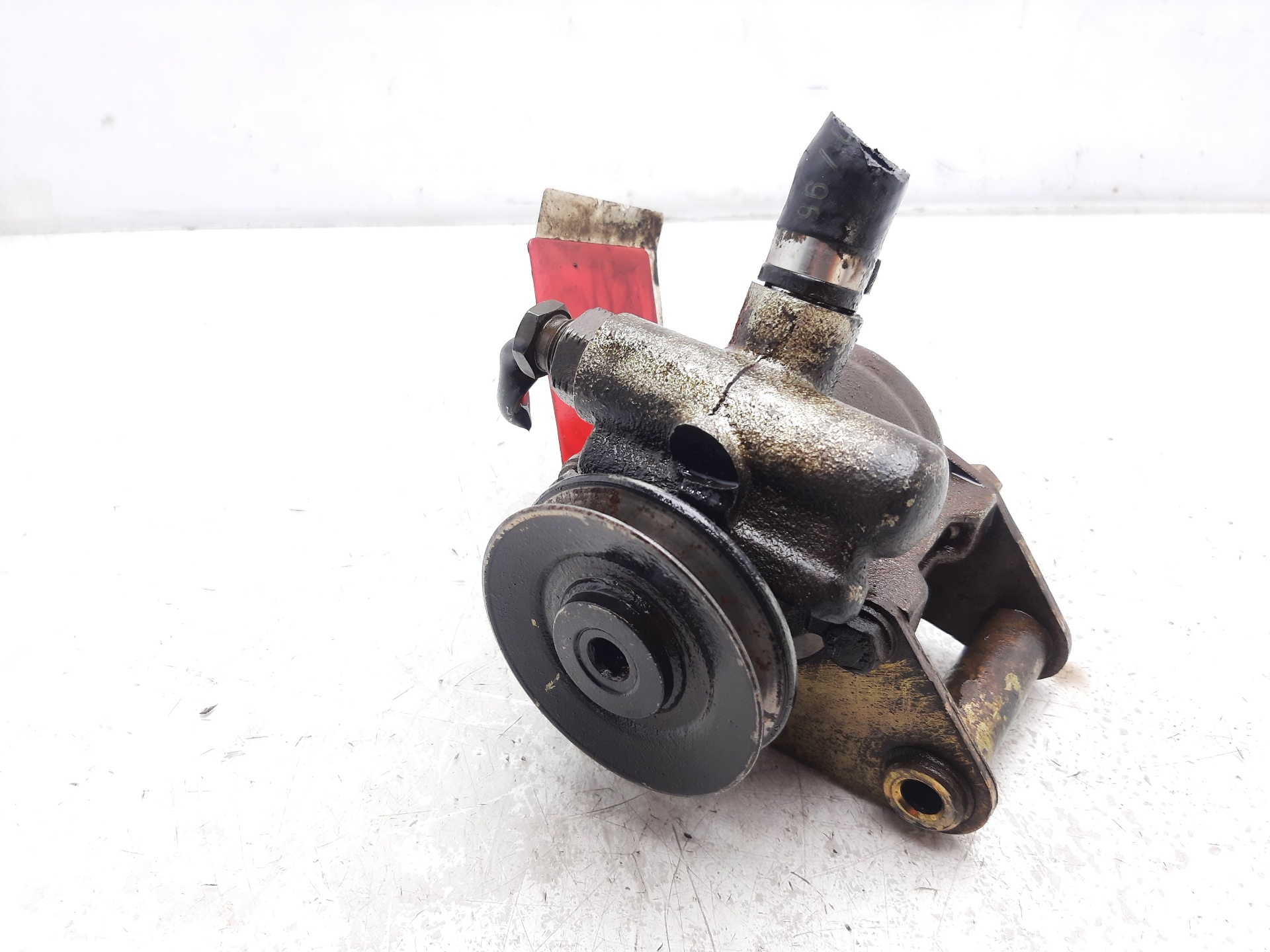 PEUGEOT 205 1 generation (1983-1998) Servostyringspumpe 7849701 23649283