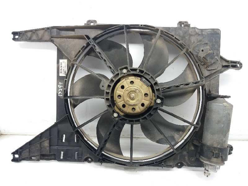 RENAULT Megane 2 generation (2002-2012) Diffuser Fan 7701038405 20187993