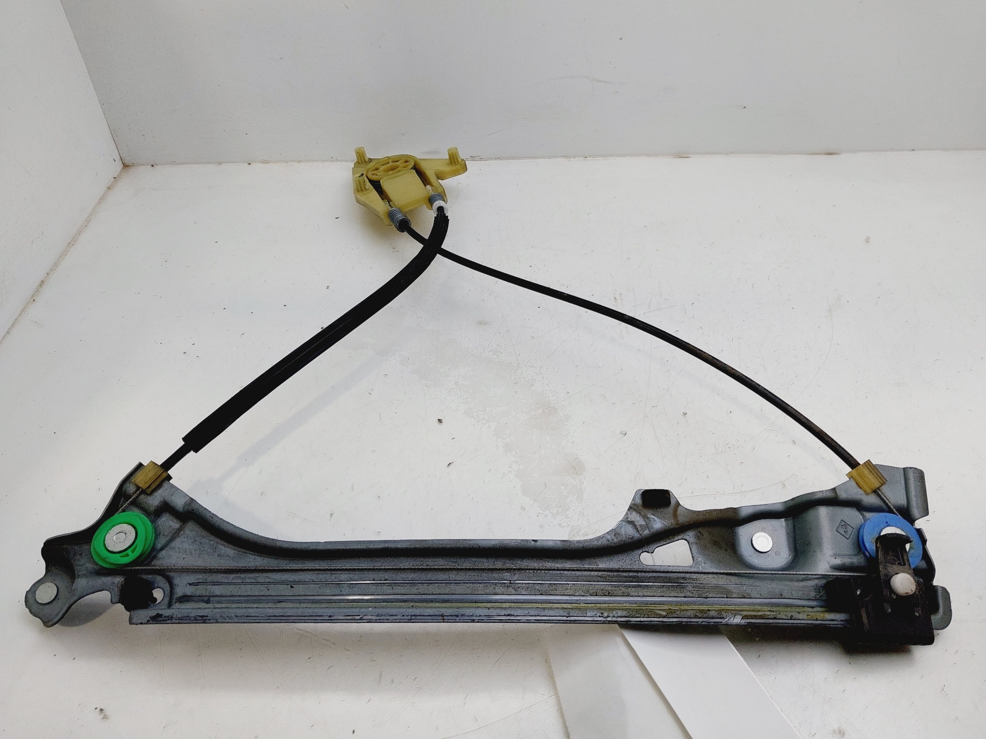 RENAULT Laguna 3 generation (2007-2015) Rear Right Door Window Regulator 827000001R 25434875