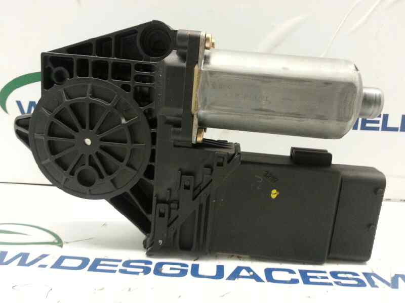 VOLKSWAGEN Passat B5 (1996-2005) Front Right Door Window Control Motor 0130821694 20166104