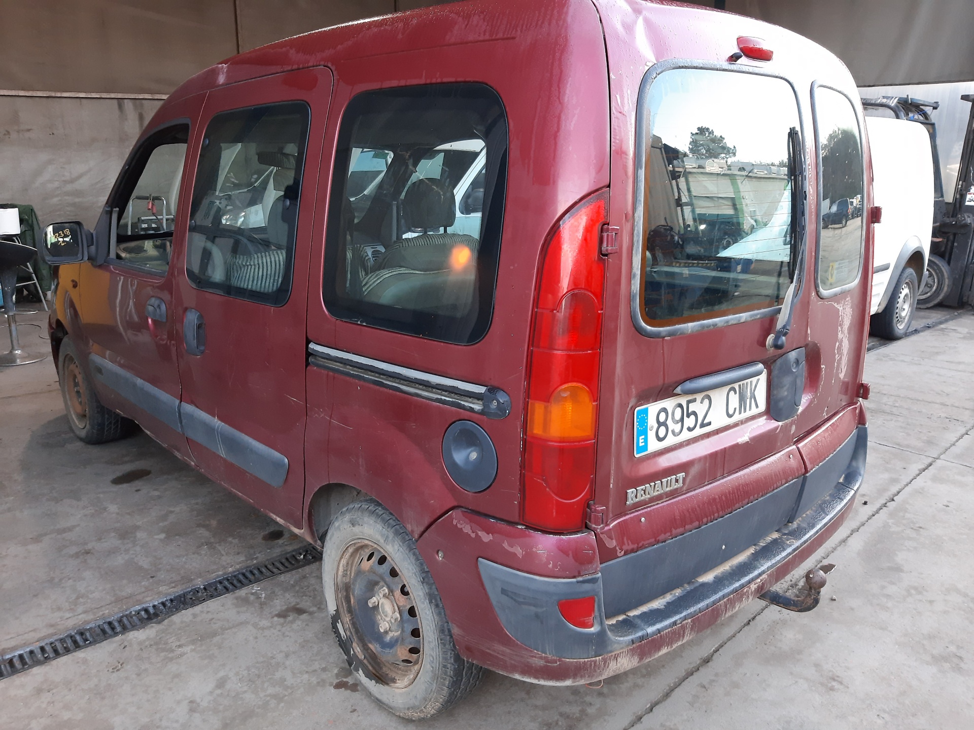 RENAULT Kangoo 1 generation (1998-2009) Difūzoriaus ventiliatorius 8200680824A 22473650