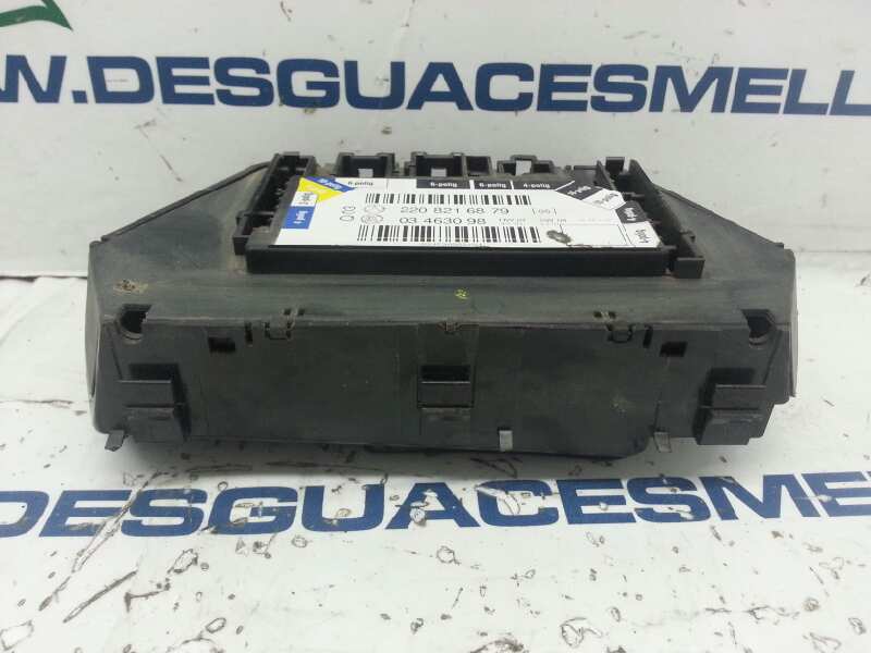 Módulo eletrônico OM648960 2208216879 de Mercedes-benz Clase s (w220, v220) 1999-2002 204 CV con 136000 km - pieza usada