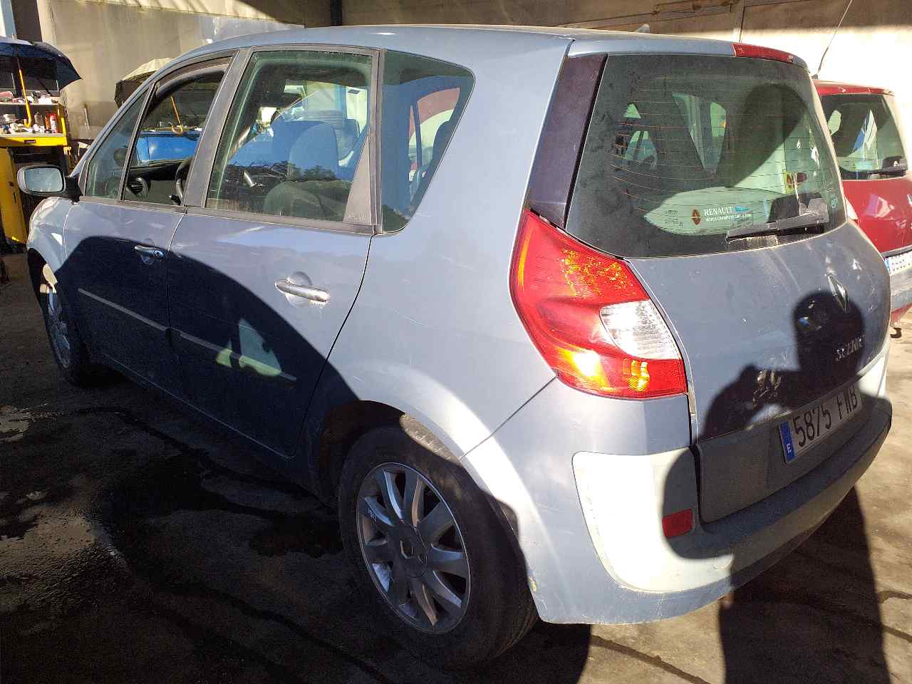 RENAULT Scenic 2 generation (2003-2010) Spidometras (Prietaisų skydelis) 8200704463A 18652197