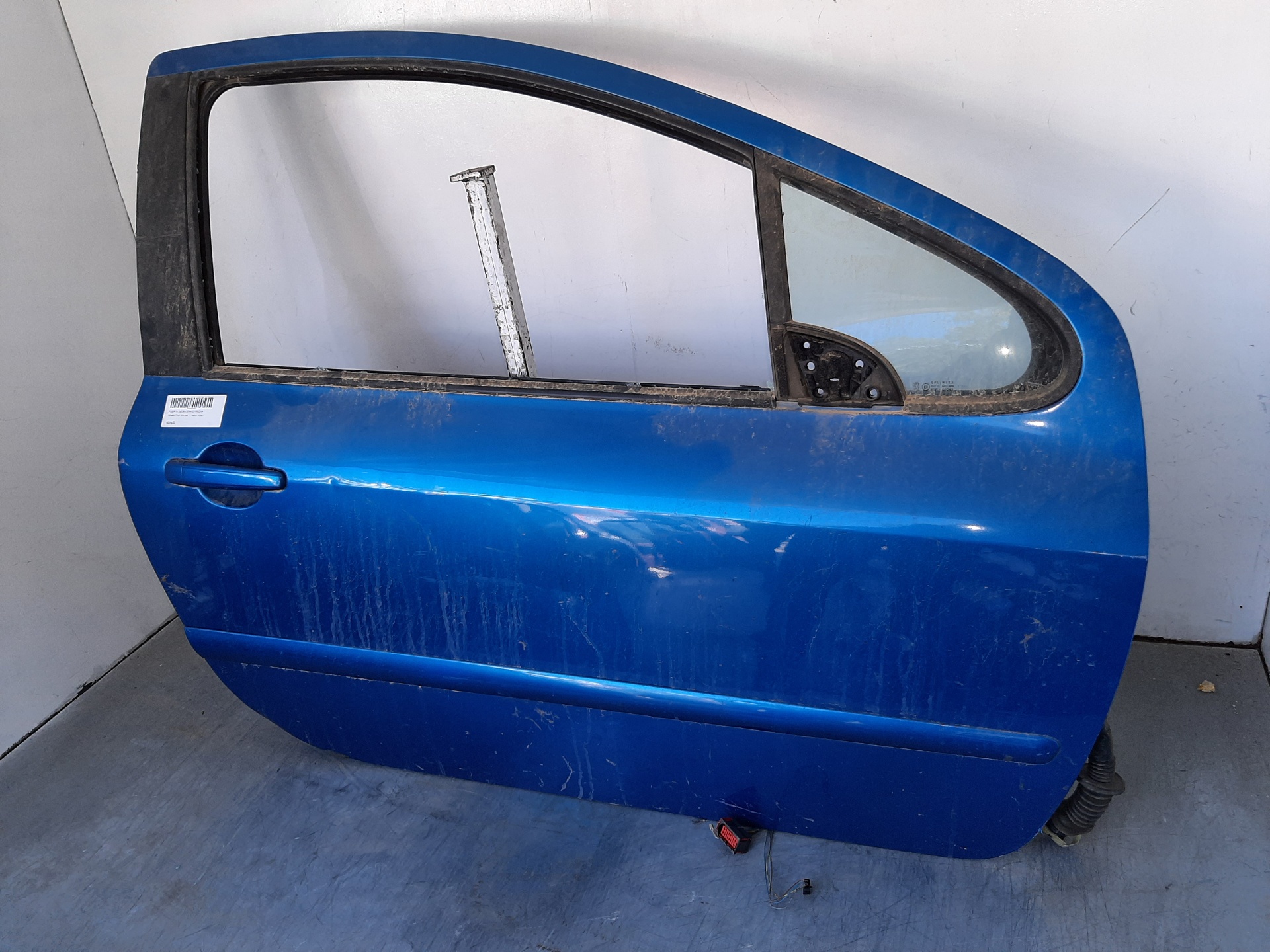 LADA 307 1 generation (2001-2008) Front Right Door 9004S5 22455013