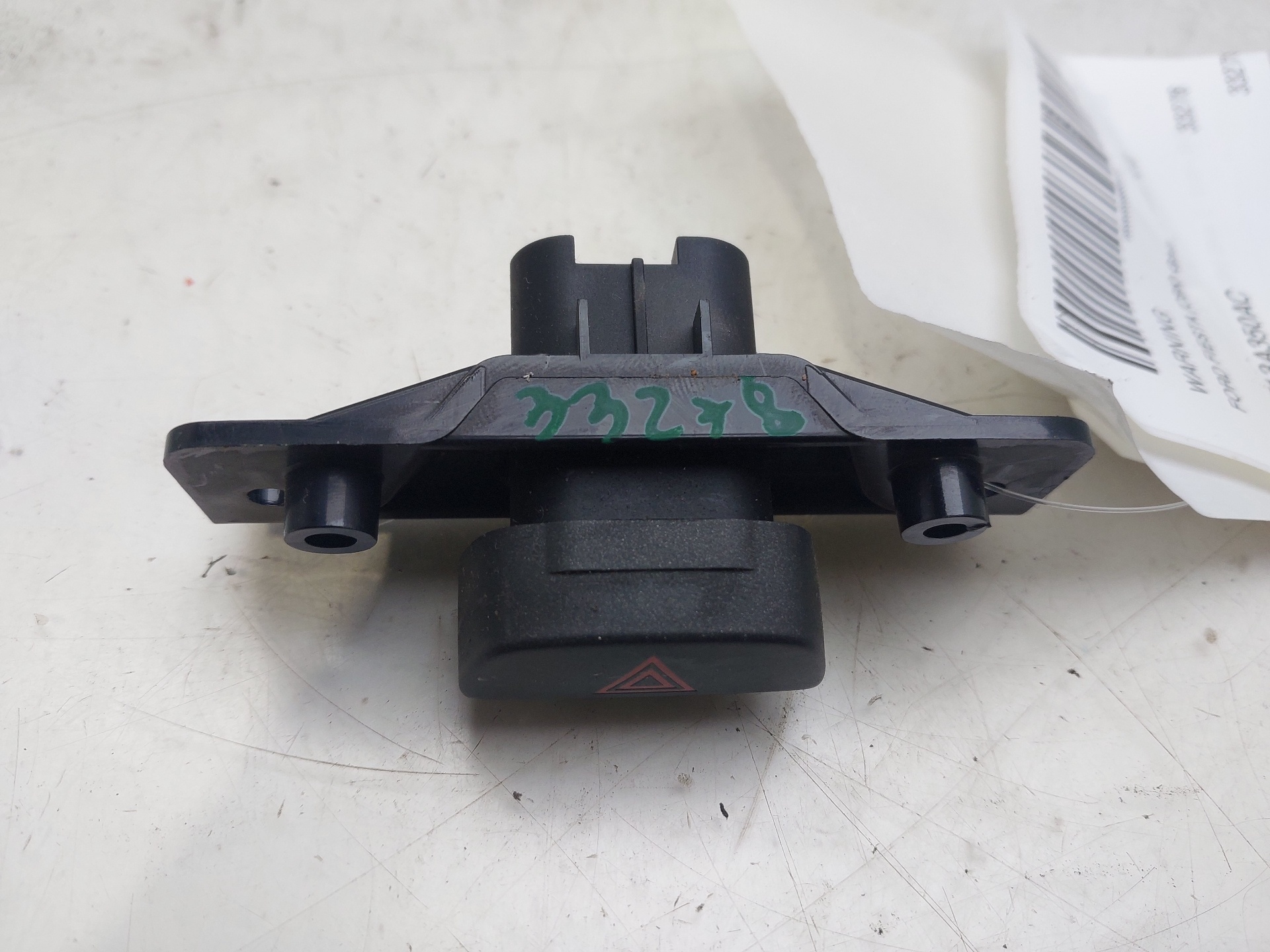 FORD Fiesta 5 generation (2001-2010) Buton oprire de urgență 4M5T13A350AC 24151734