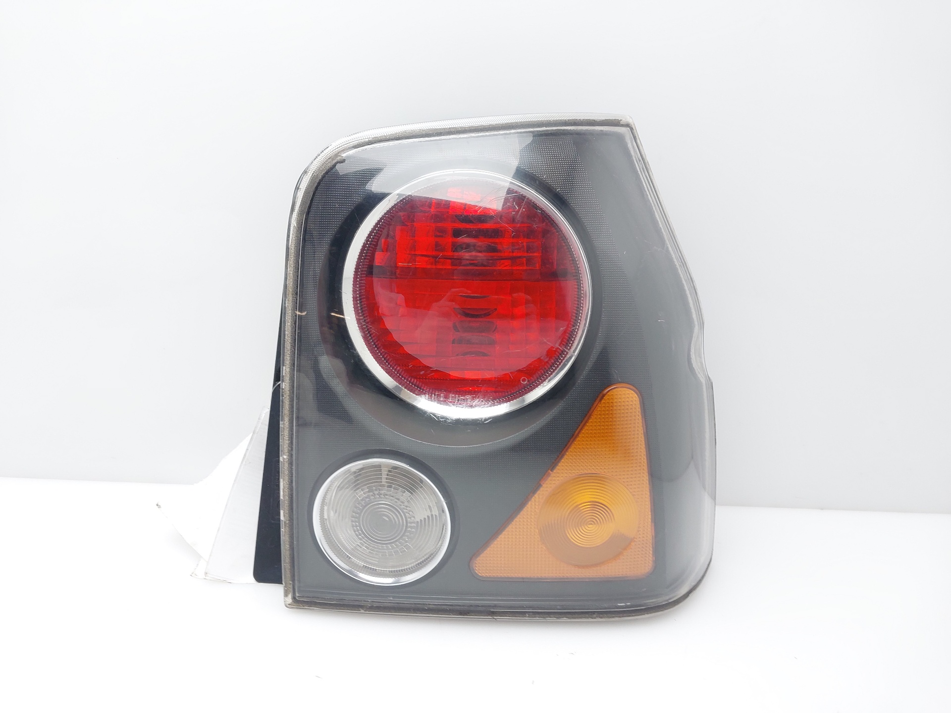 BMW M5 E28 (1984-1988) Rear Right Taillight Lamp 6H0945096M 25654376