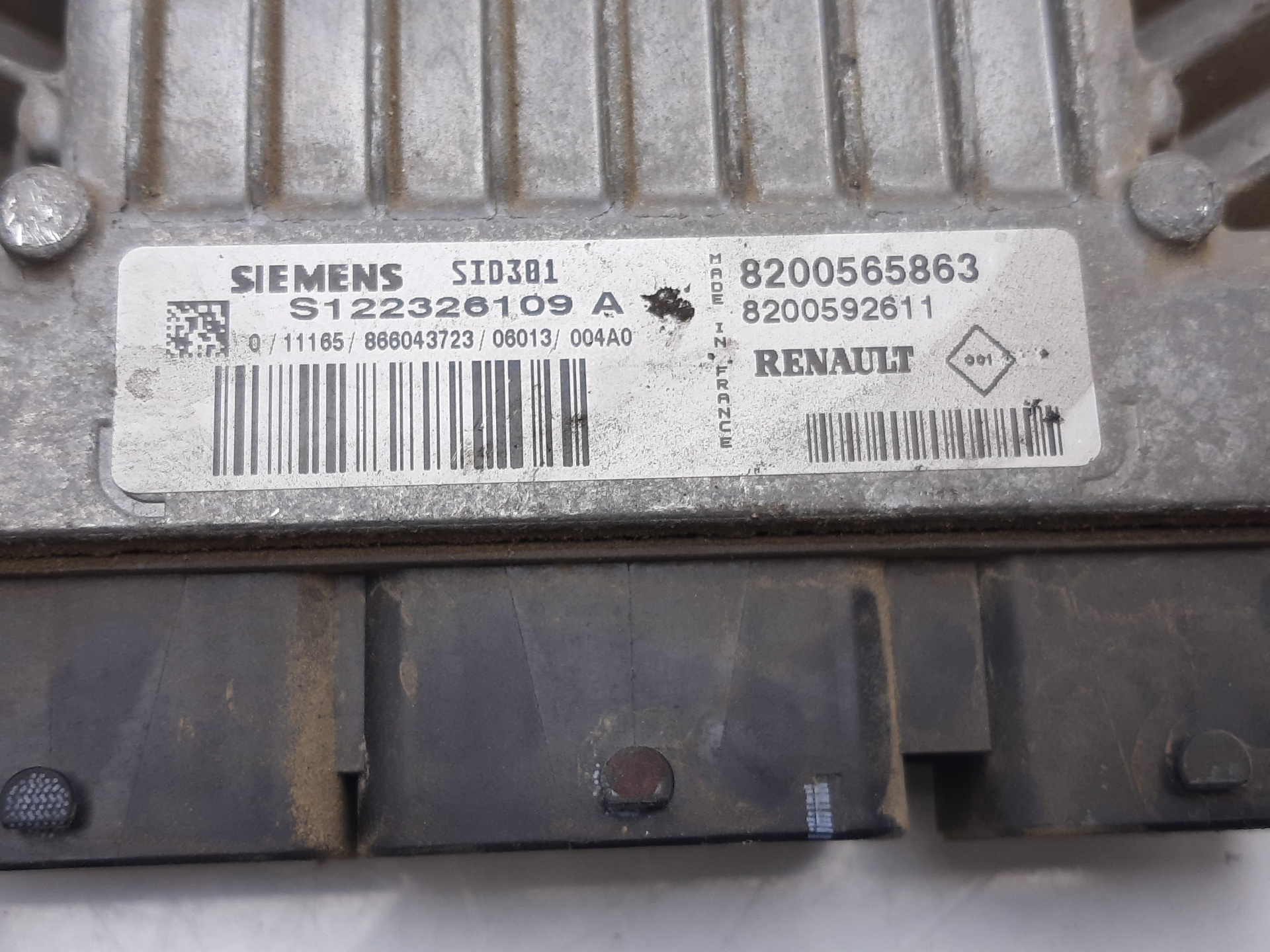 RENAULT Megane 2 generation (2002-2012) Engine Control Unit ECU 8200565863 22885745