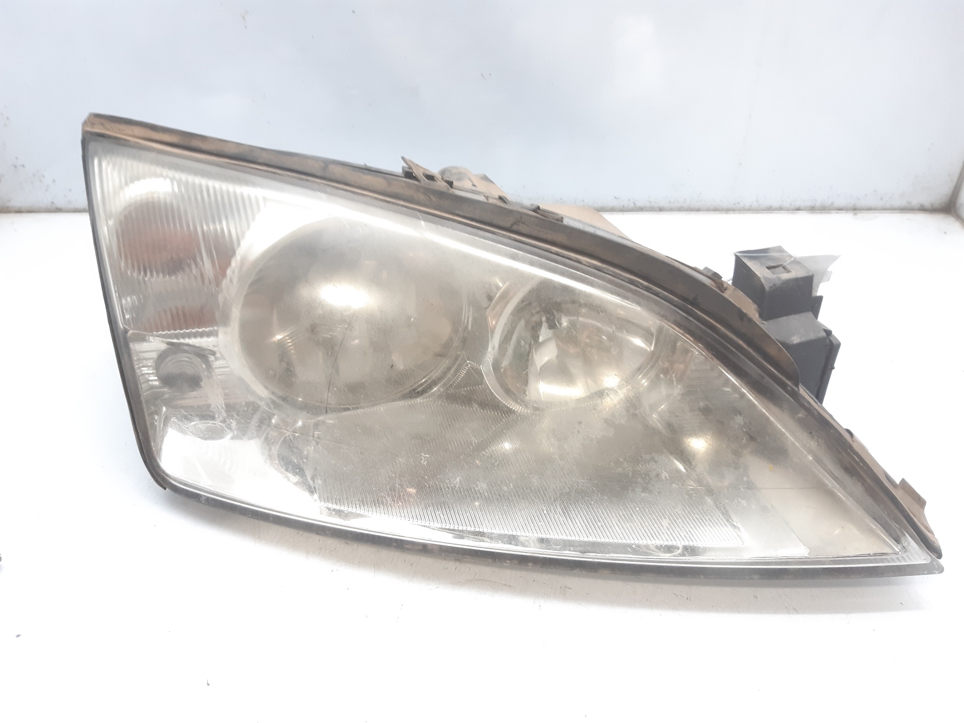 FORD Mondeo 3 generation (2000-2007) Front Right Headlight 1S7113005SE 22421779