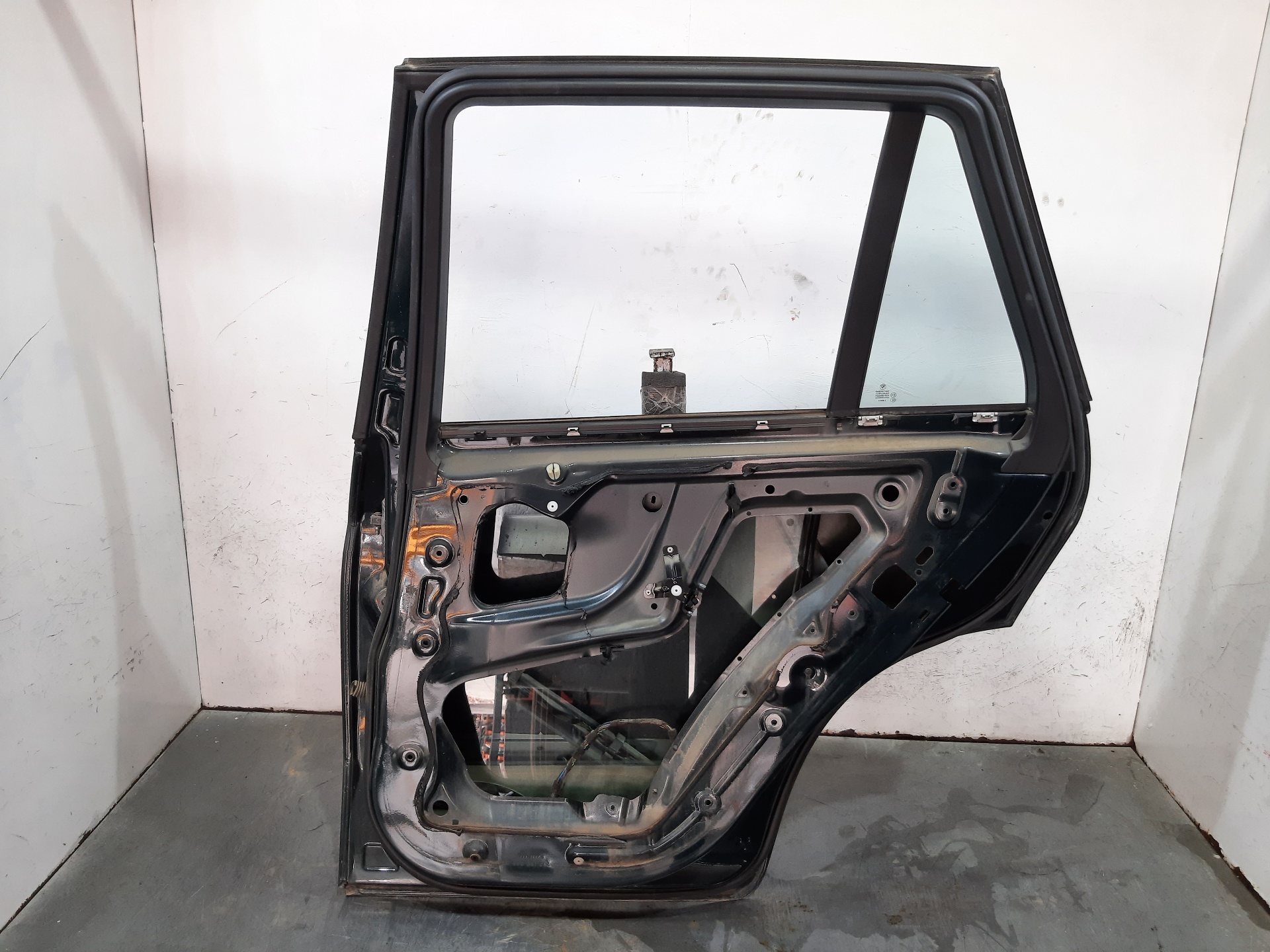 BMW X6 E71/E72 (2008-2012) Rear Right Door 41527261482 20636105