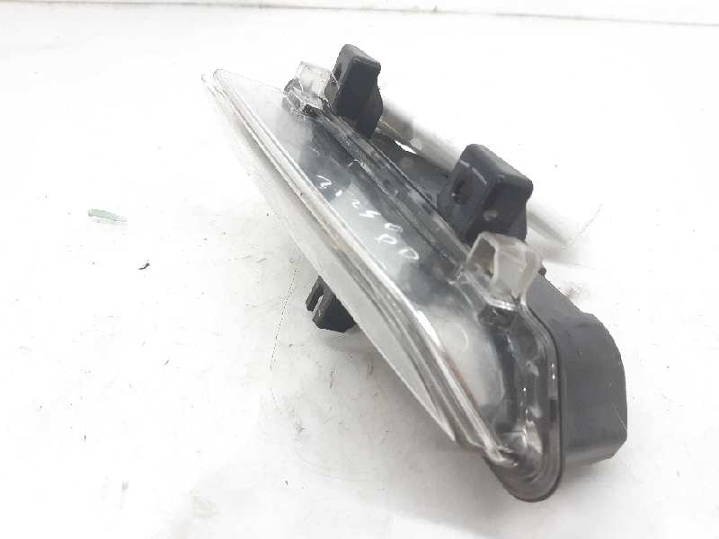 RENAULT Clio 3 generation (2005-2012) Front Right Fender Turn Signal 266003864R 18566196