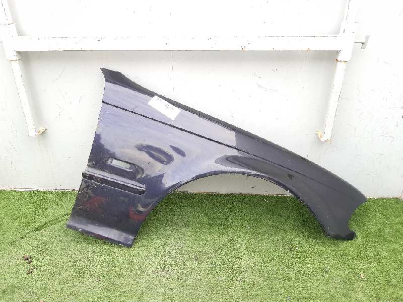 BMW 3 Series E46 (1997-2006) Priekšējais labais spārns 41358240406 18427243