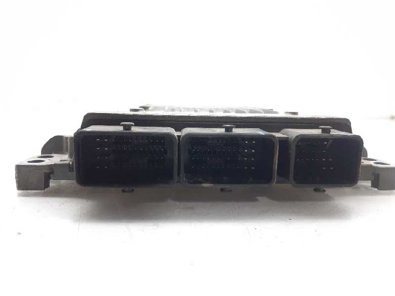 RENAULT Megane 2 generation (2002-2012) Motora vadības bloks 8200565863 18390903