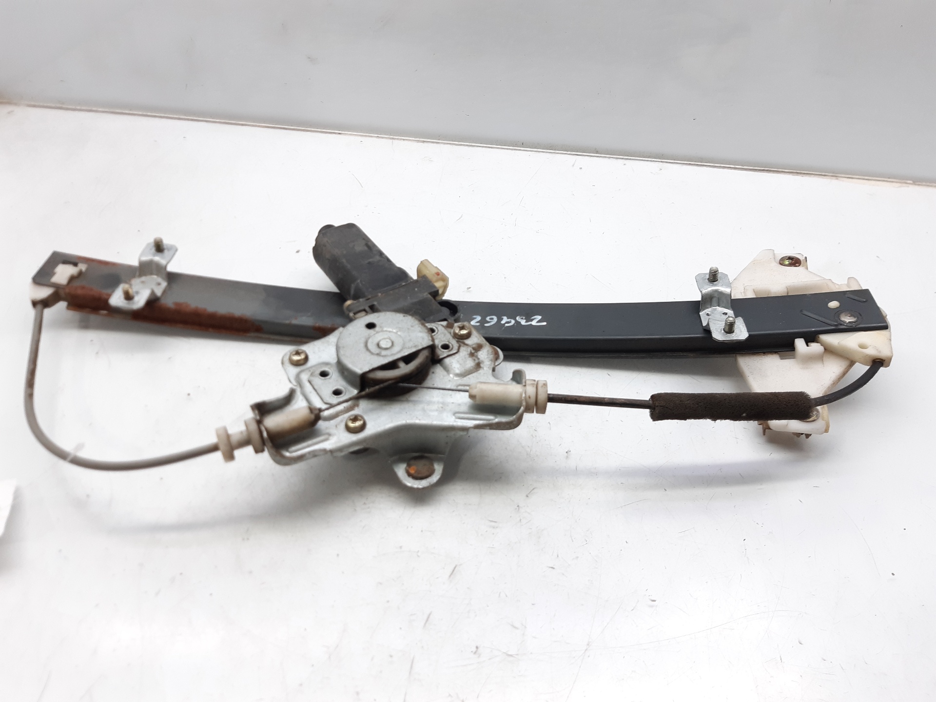 HYUNDAI Accent LC (1999-2013) Front Left Door Window Regulator 8240125000 24112447