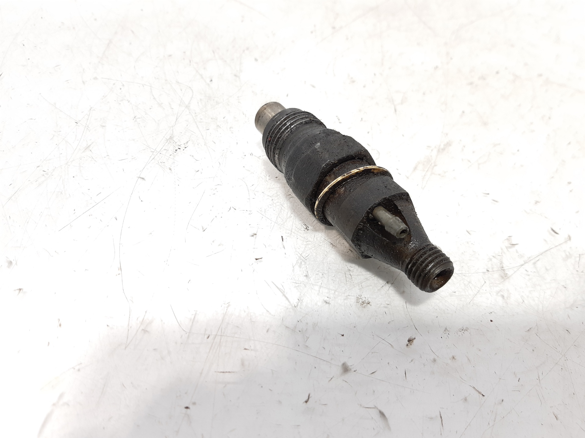 VOLKSWAGEN 19 1 generation (1988-1992) Fuel Injector KCA17S42 24036119