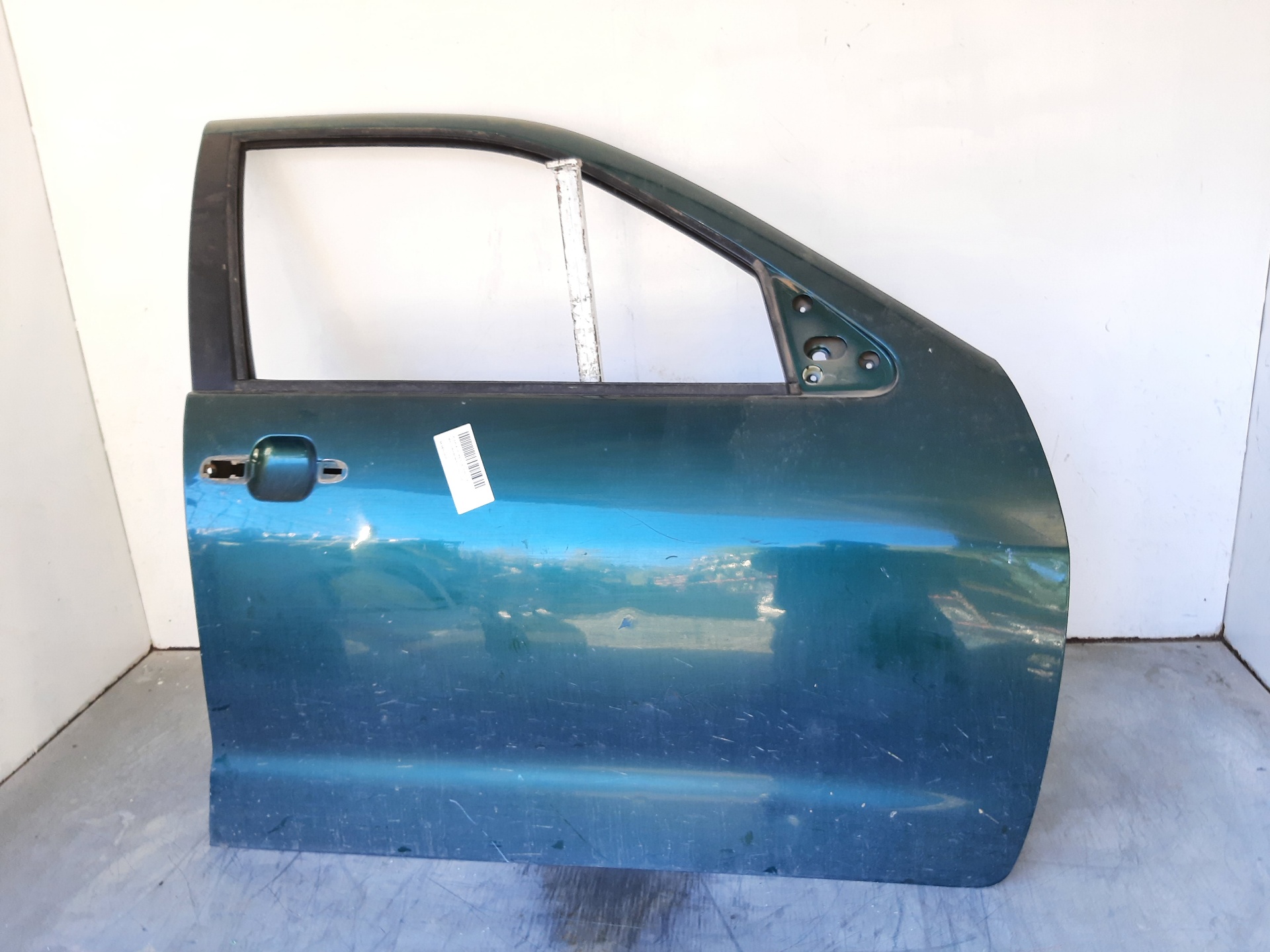 SEAT Ibiza 2 generation (1993-2002) Front Right Door 6K4831052C 22453945