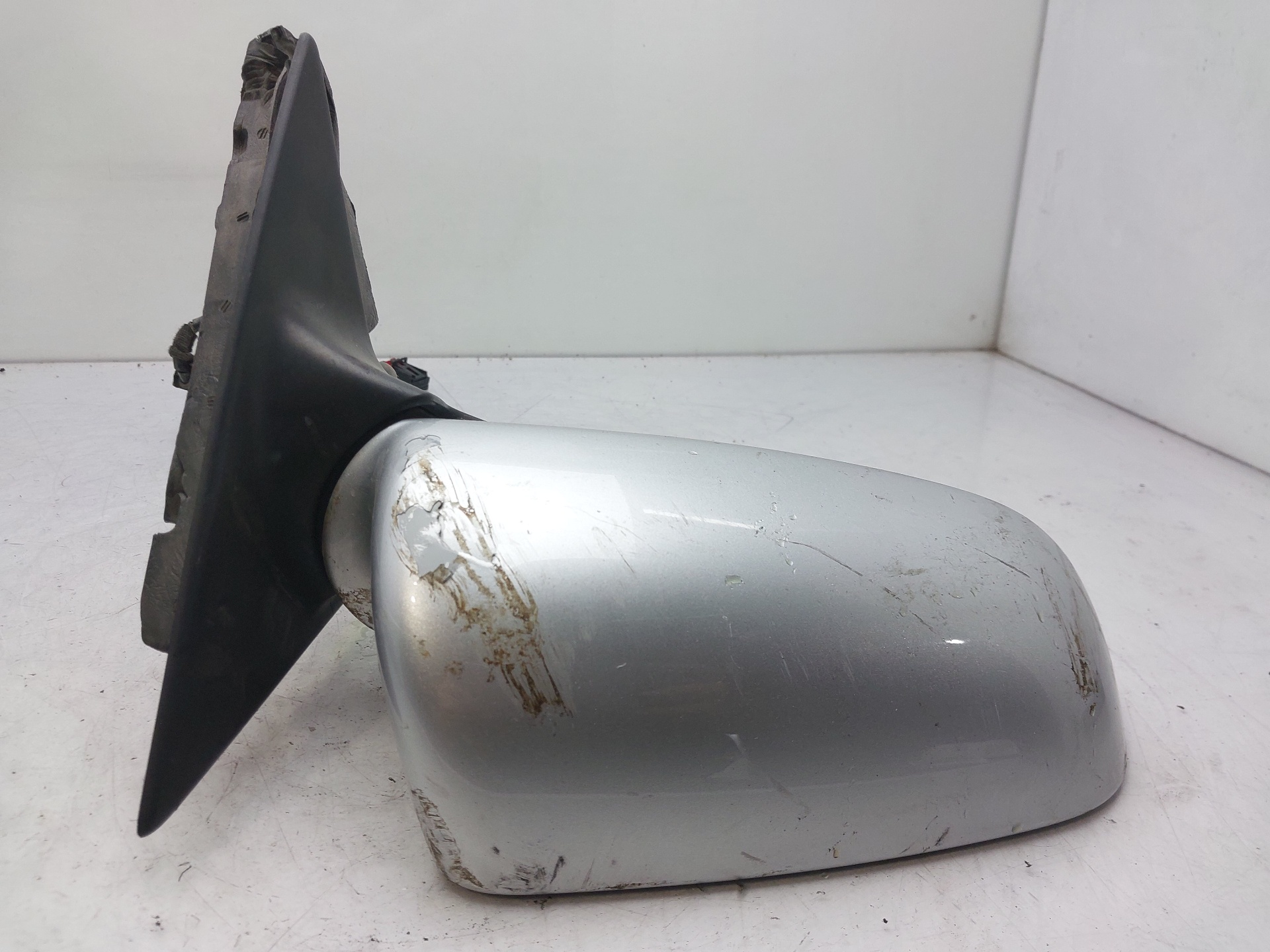 AUDI A2 8Z (1999-2005) Right Side Wing Mirror 8E0857508B 22470337