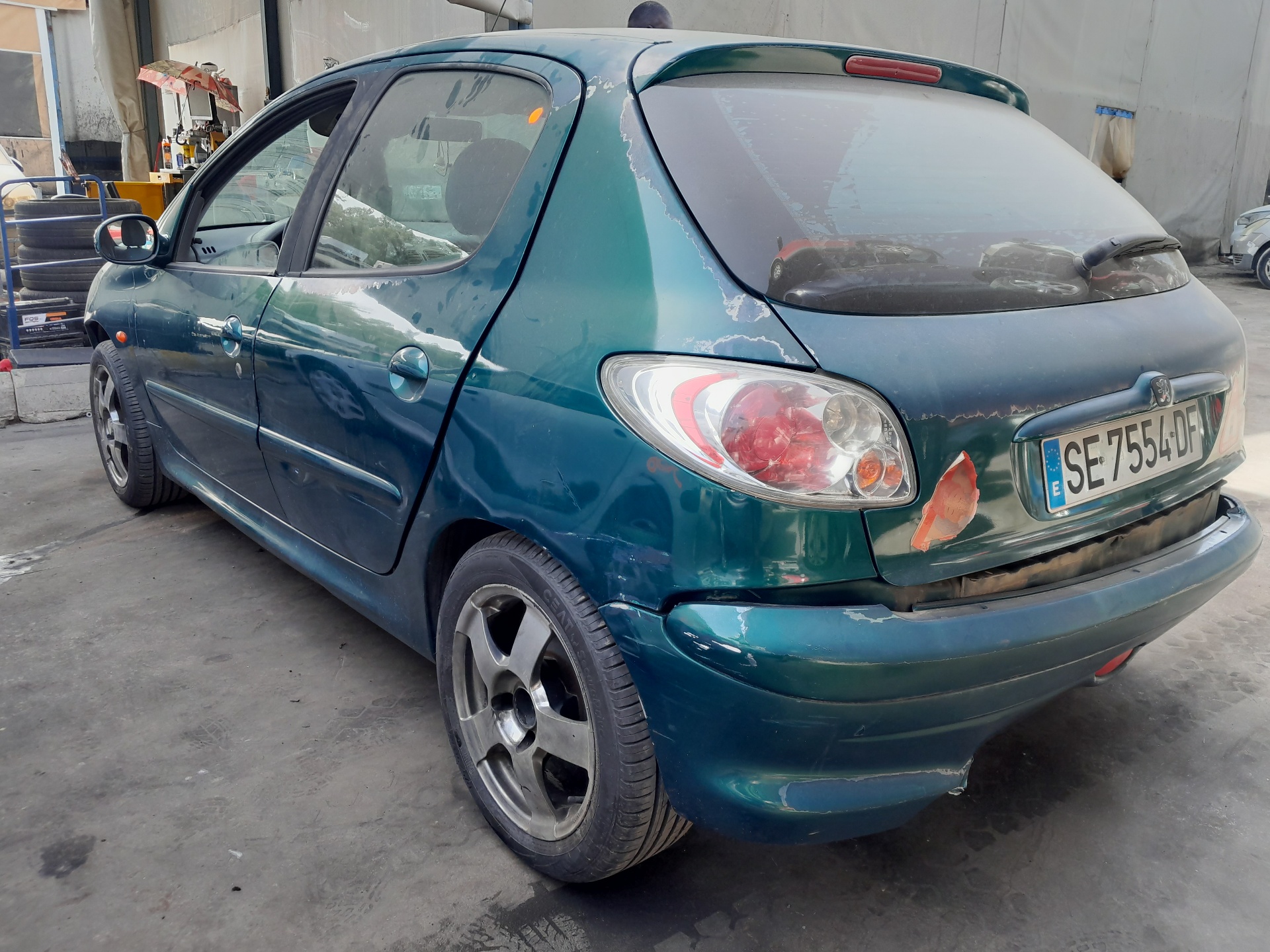 PEUGEOT 206 1 generation (1998-2009) Usa fata stanga 9002K5 20647846