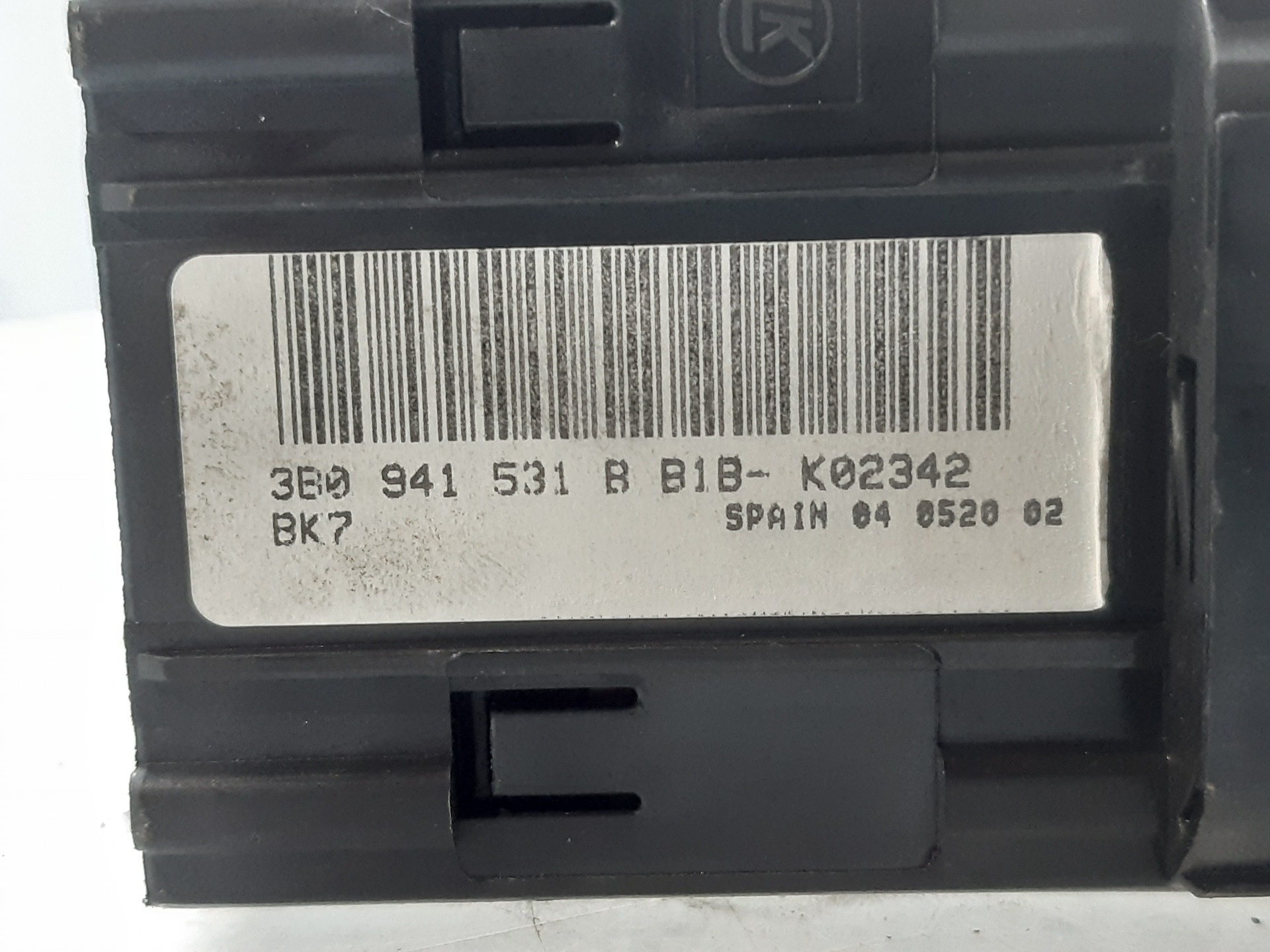 SKODA Octavia 1 generation (1996-2010) Unité de commande de commutateur de phare 3B0941531 22304379