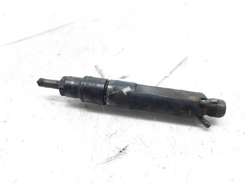 SEAT Inca 1 generation (1995-2000) Injecteur de carburant 028130201G 18413708