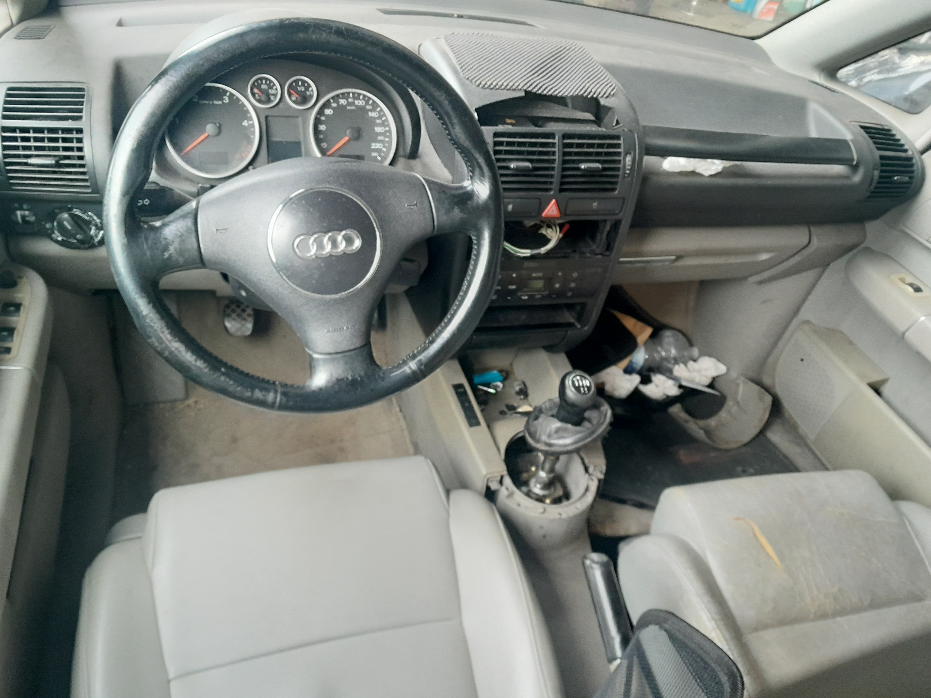 AUDI A2 8Z (1999-2005) Моторчик стеклоподъемника задней левой двери 8Z0959801A 25327788