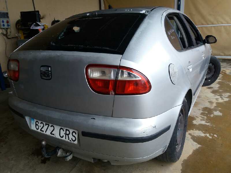 SEAT Leon 1 generation (1999-2005) Indikeringstorkarspaksbrytare 4B0953503H 24122265