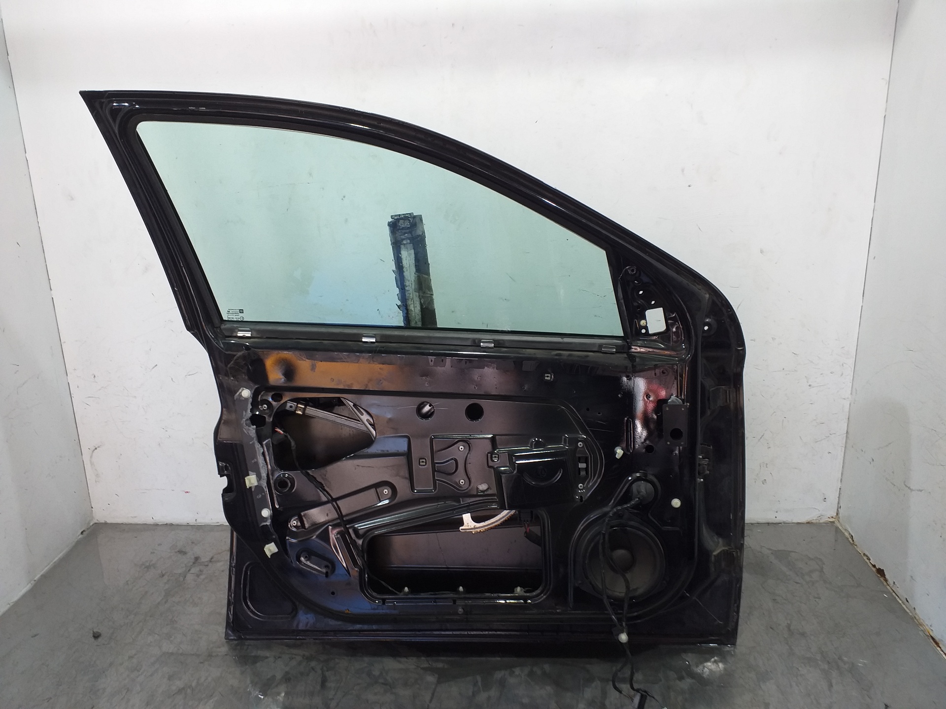 OPEL Astra H (2004-2014) Porte avant gauche 13208421 25618583