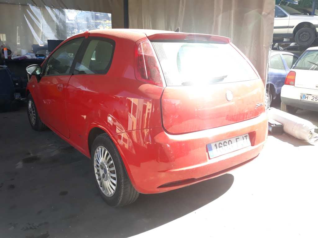 FIAT Grande Punto 1 generation (2006-2008) Нижний рычаг передний левый 51895367 18377519