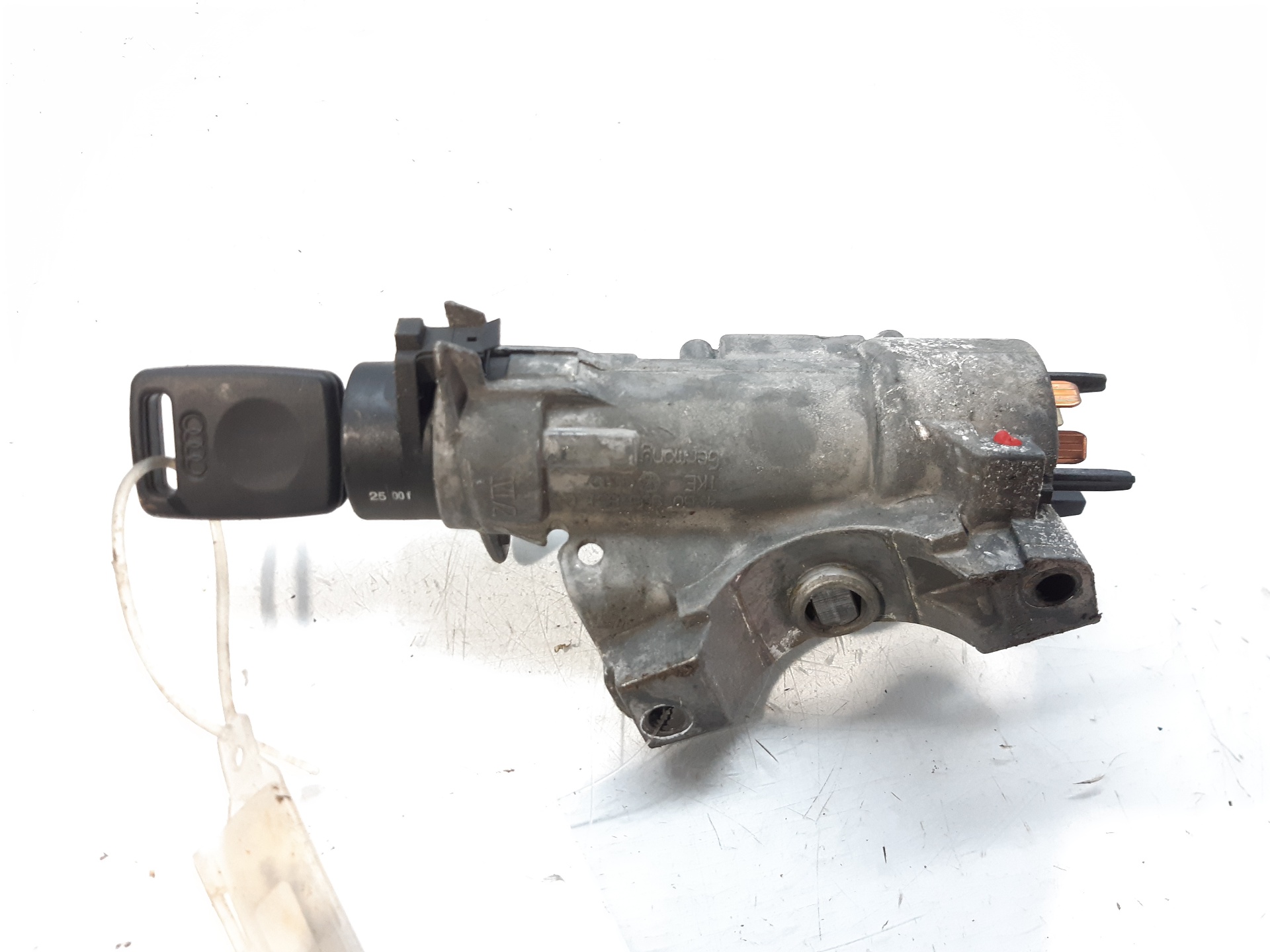 AUDI A4 B5/8D (1994-2001) Замок зажигания 4B0905851 18767602