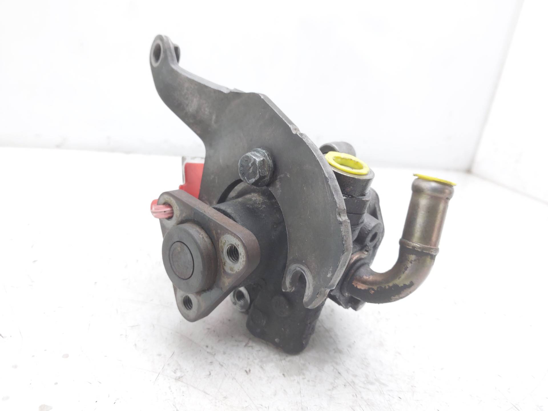 VOLKSWAGEN Passat B5 (1996-2005) Power Steering Pump 8D0145177A 23552387