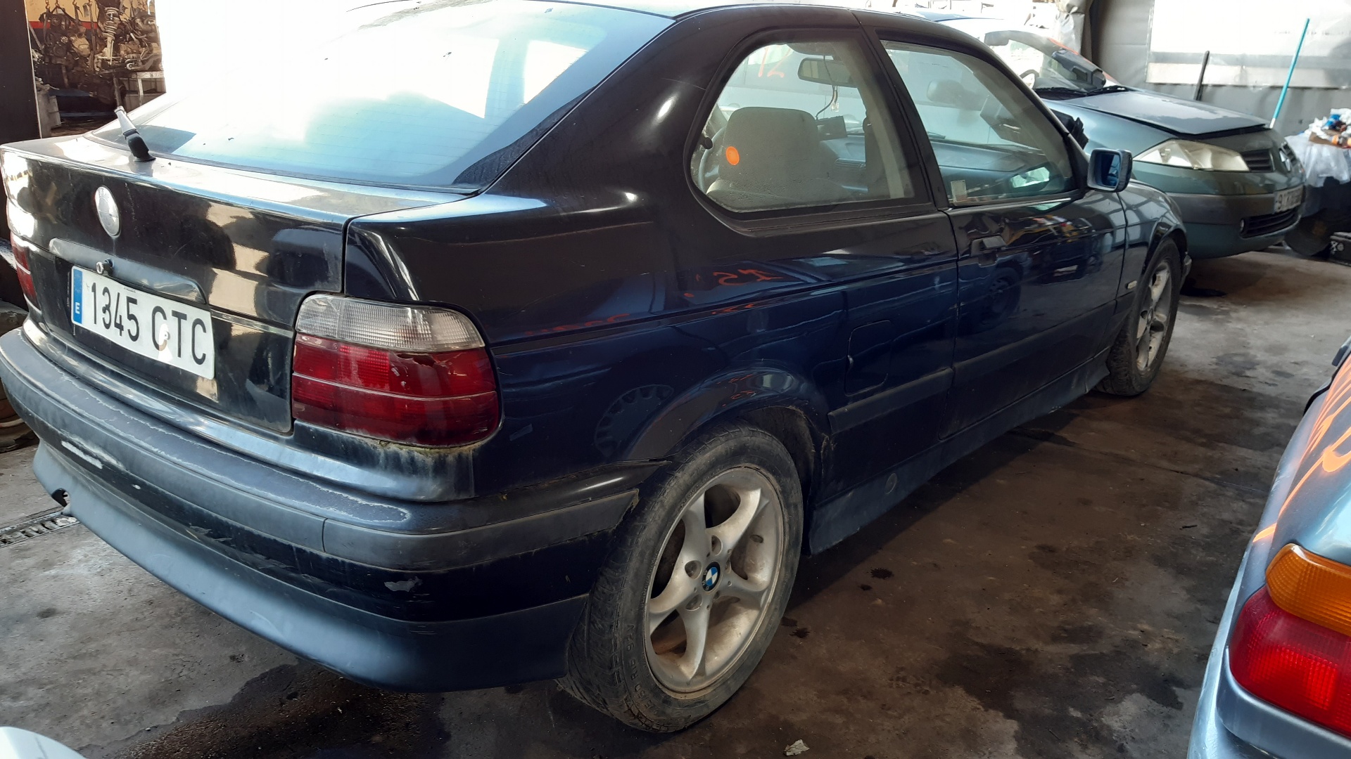 BMW 3 Series E36 (1990-2000) Galinis bamperis(buferis) 51128222447 18615920