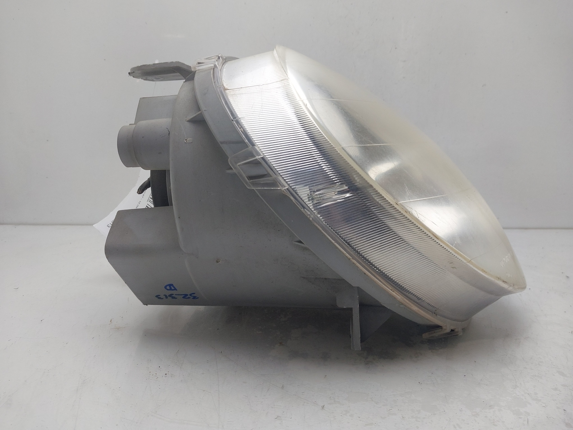 Faro derecho F8CV 96563483 de Daewoo Matiz (m100, m150) 1998-0 52 CV con 109937 km - pieza usada