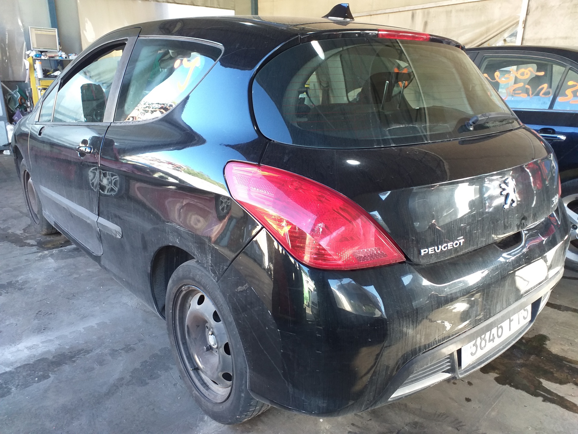 PEUGEOT 308 T7 (2007-2015) Fremre venstre hjulnav 364696 22018431