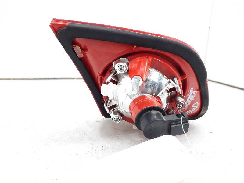 VOLKSWAGEN Passat B6 (2005-2010) Rear Right Taillight Lamp 1K6945259 24884249