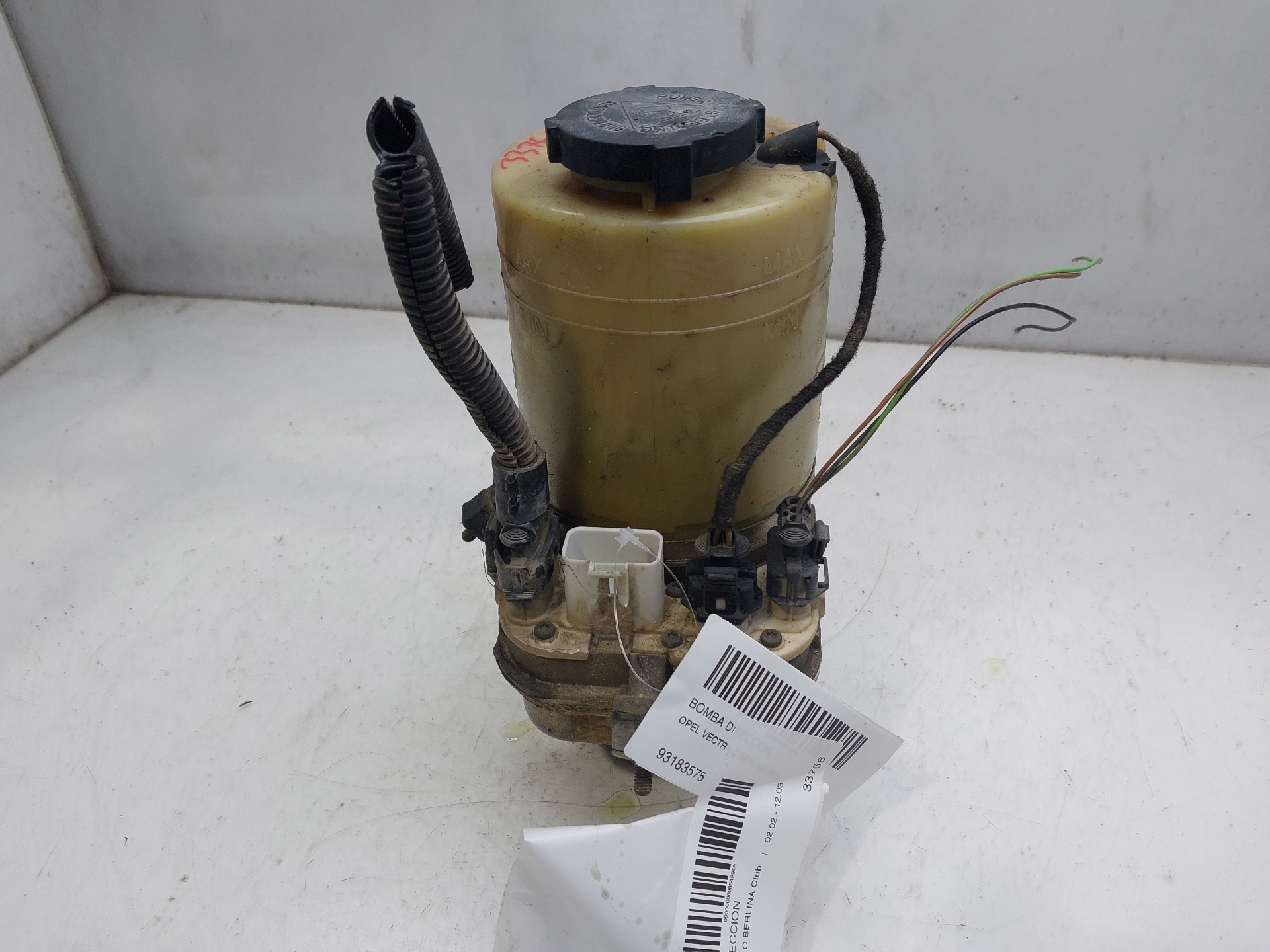 ACURA Vectra Power Steering Pump 93183575 25303426