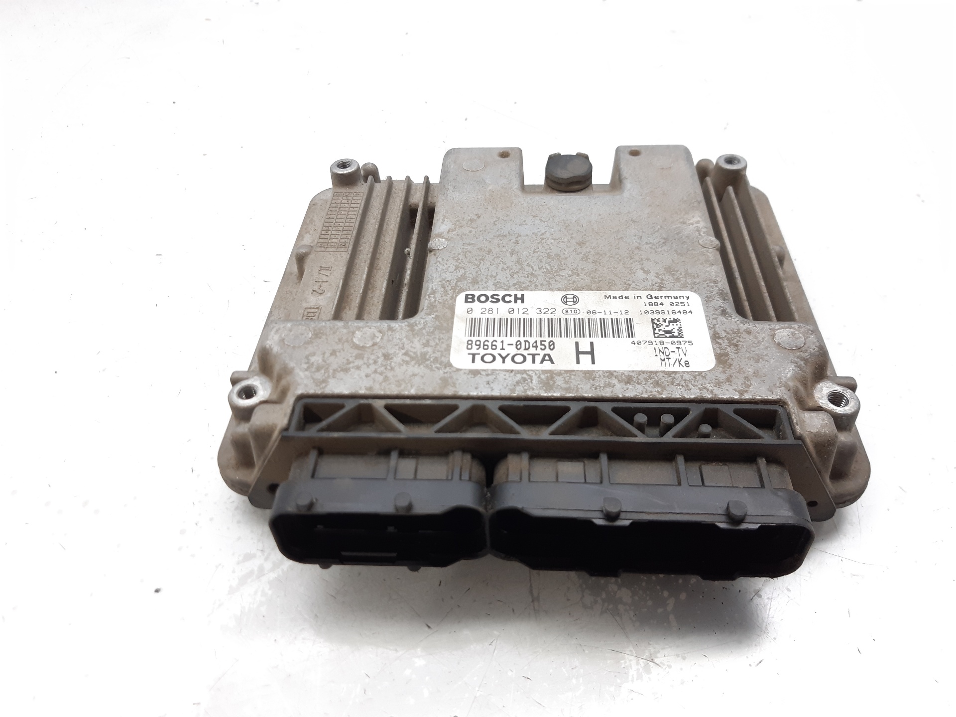 TOYOTA Yaris 2 generation (2005-2012) Engine Control Unit ECU 896610D450 18687138