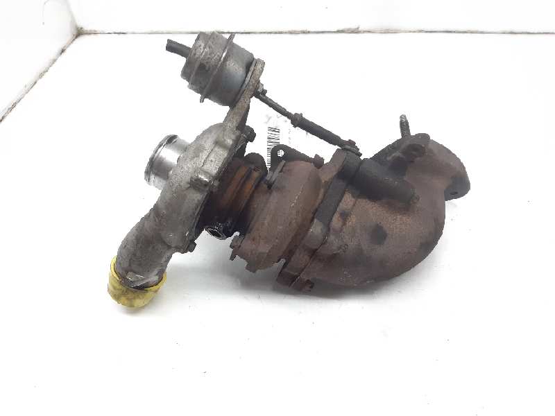 OPEL Vectra C (2002-2005) Turbófeltöltő 24461826 18510839