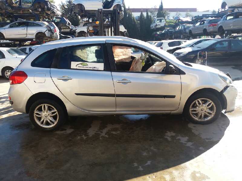 RENAULT Clio 2 generation (1998-2013) Galinė dešinė vidinė atidarymo rankelėlė 310580 20192585