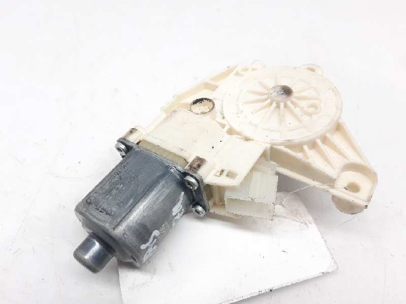 MERCEDES-BENZ GLK-Class X204 (2008-2015) Rear Left Door Window Control Motor A2048200542 18489331