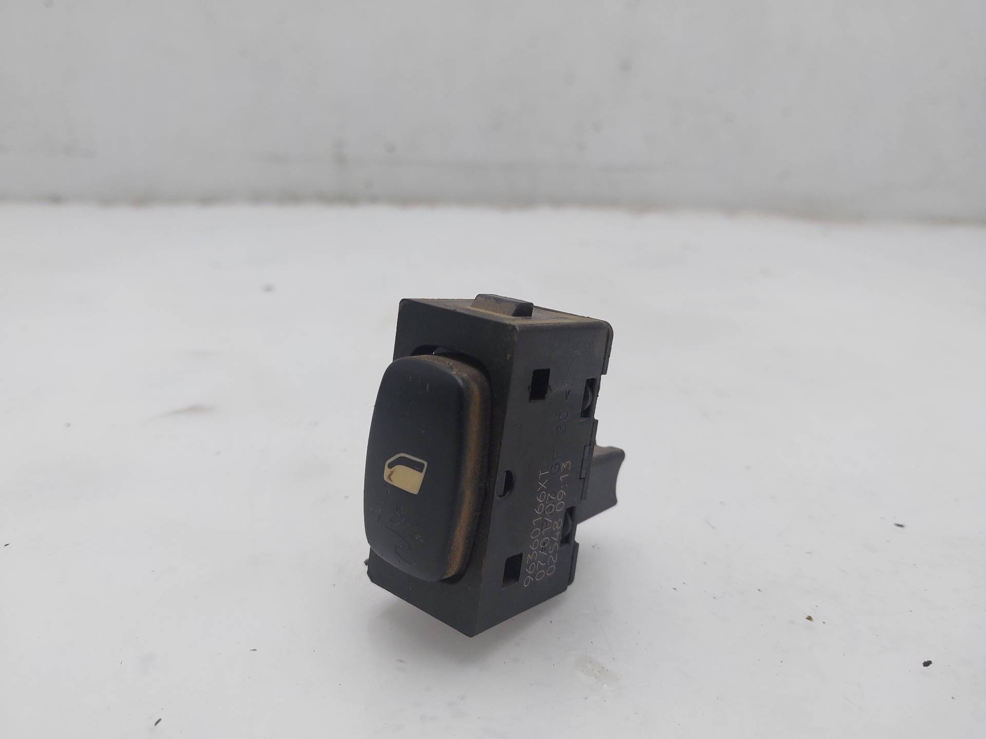 TOYOTA 407 1 generation (2004-2010) Rear Right Door Window Control Switch 96360166XT 25112263