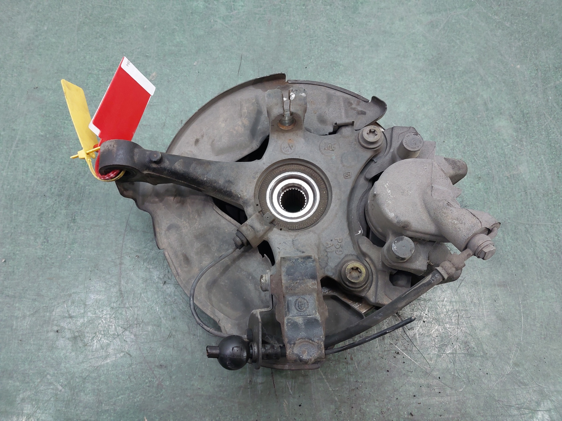 PEUGEOT 508 1 generation (2010-2020) Front Right Wheel Hub 1640790580 25608941