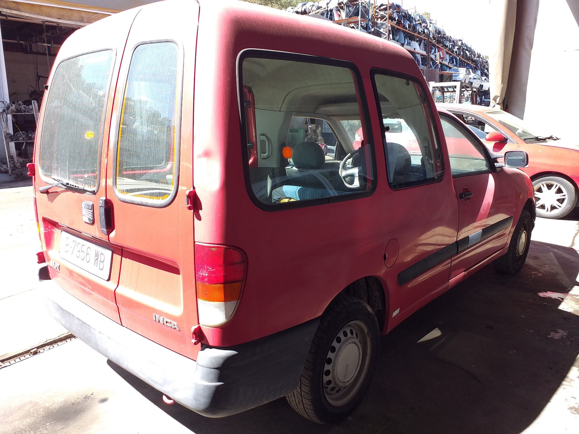 SEAT Inca 1 generation (1995-2000) Капот 6K0823031D 23015068