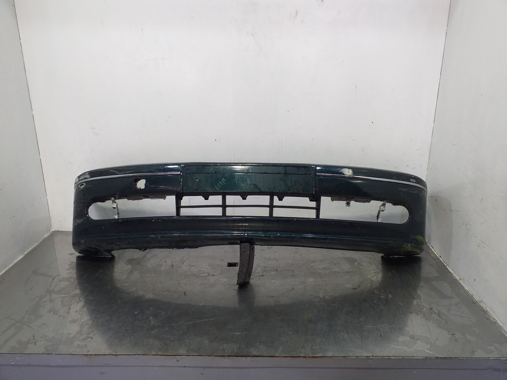 BMW 5 Series E39 (1995-2004) Front Bumper 51118208313 23988634