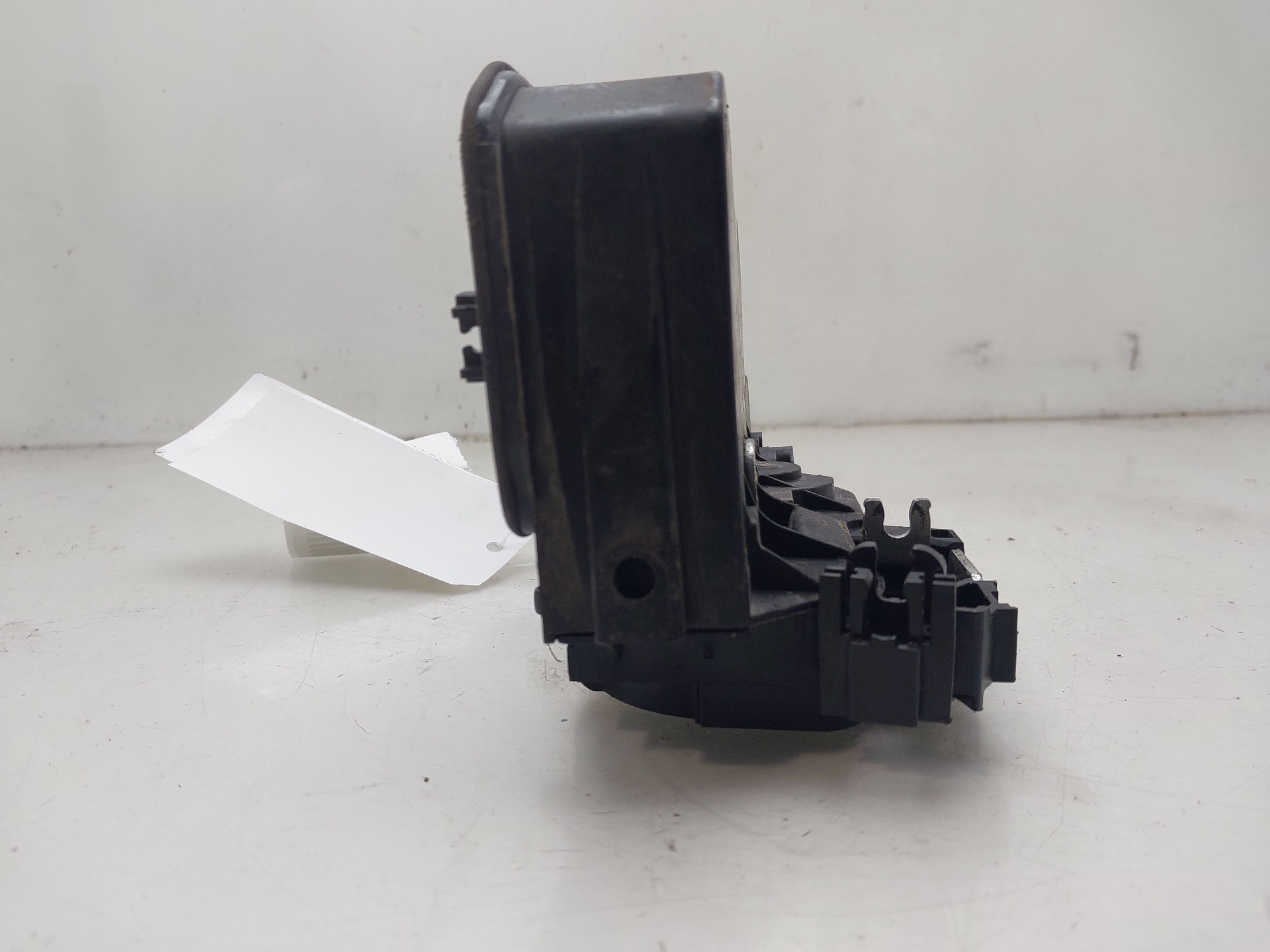 BMW 1 Series F20/F21 (2011-2020) Rear Left Door Lock 51227229459 24143808