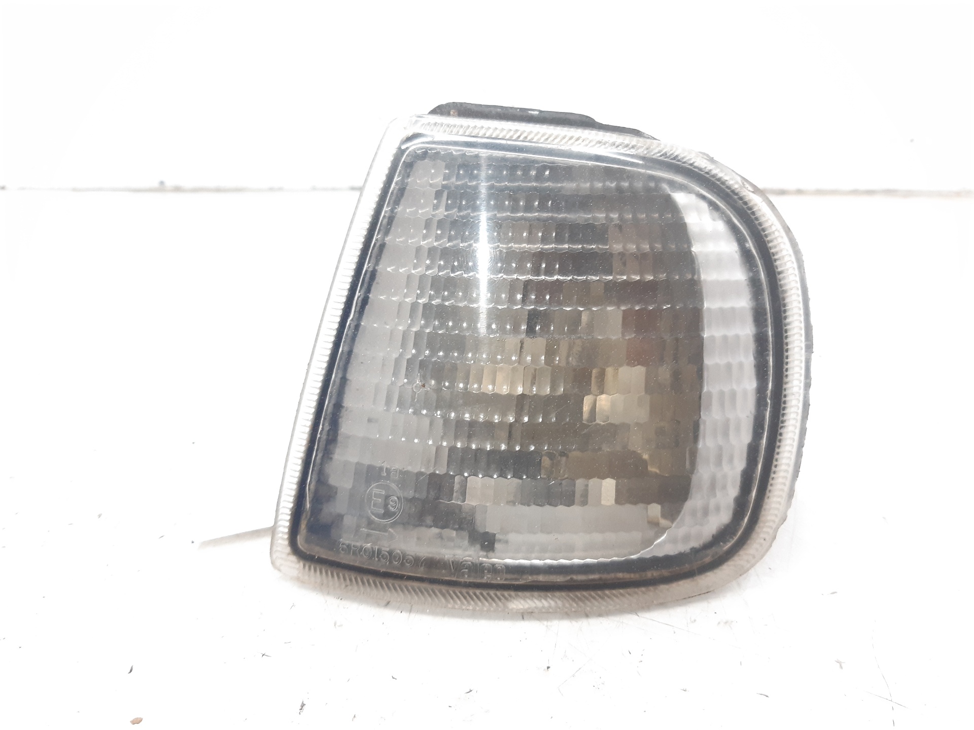 SEAT Ibiza 2 generation (1993-2002) Fram vänster svängljus 6K0953049 24128355