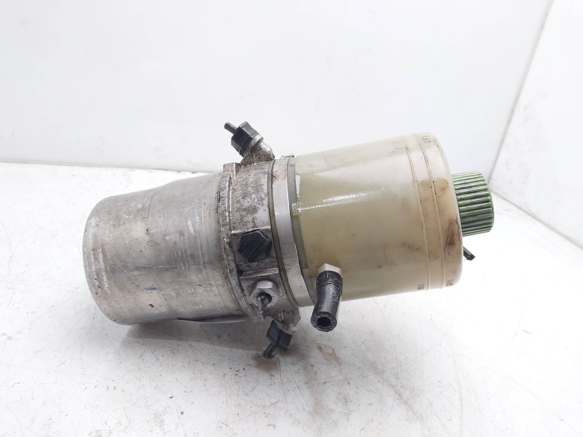 SEAT Cordoba 2 generation (1999-2009) Power Steering Pump 6Q0423156AB 25279328